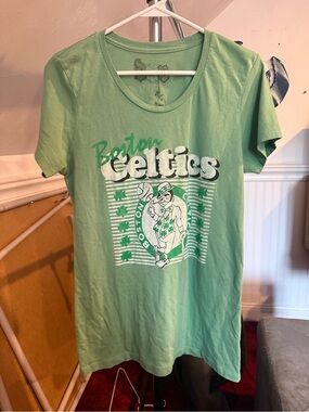 Boston Celtics Short Sleeve Graphic Tee - Light Green